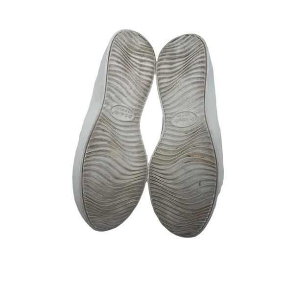 Dr Scholl's Blue Suede Wander Up Slip On Loafers Size 6 Women's - Picture 9 of 9